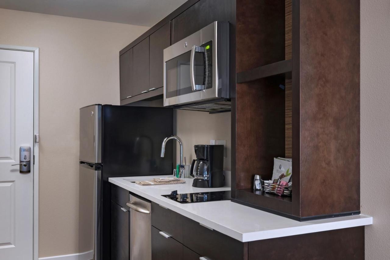 Towneplace Suites By Marriott Tacoma Lakewood Extérieur photo