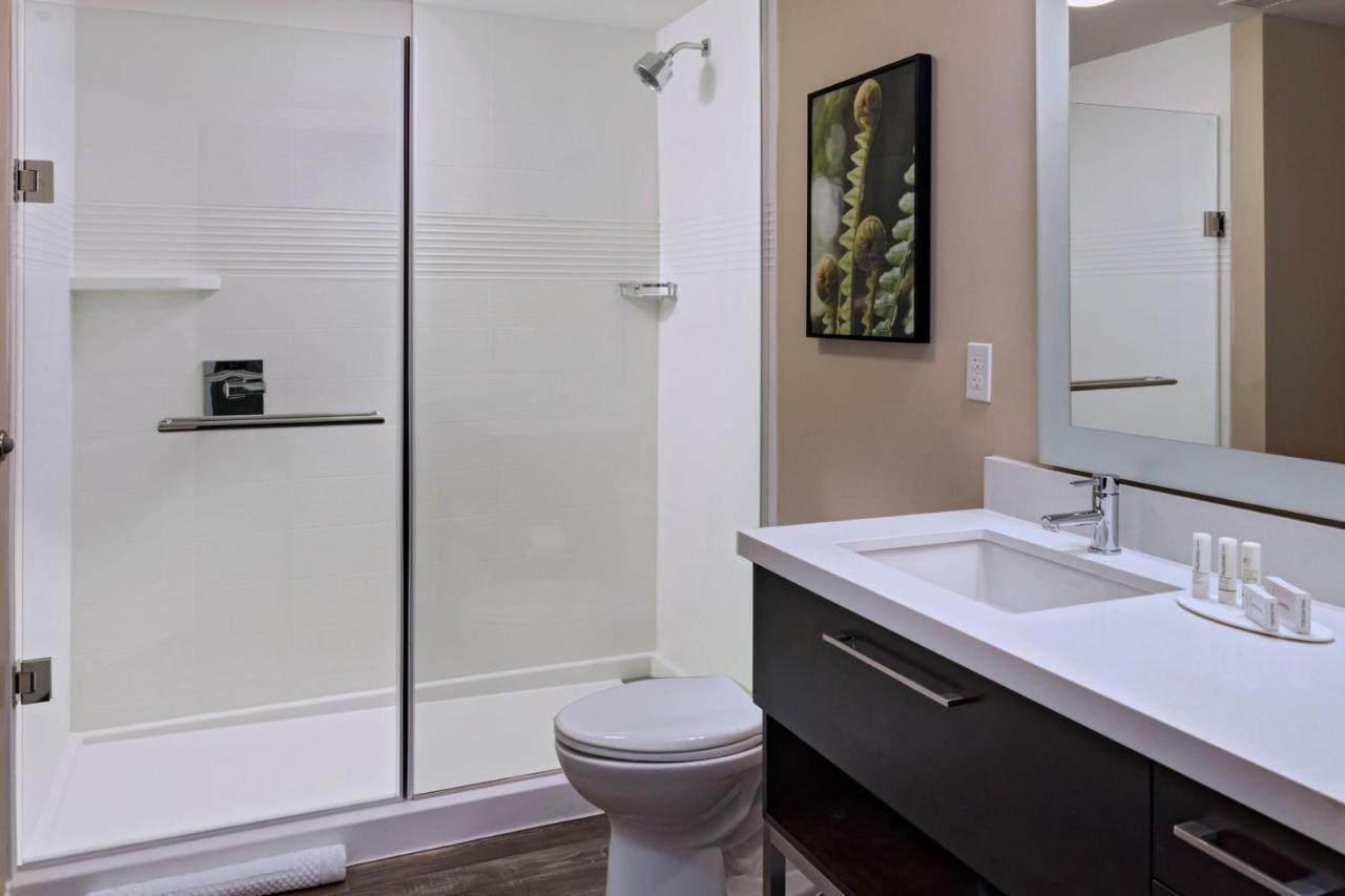 Towneplace Suites By Marriott Tacoma Lakewood Extérieur photo