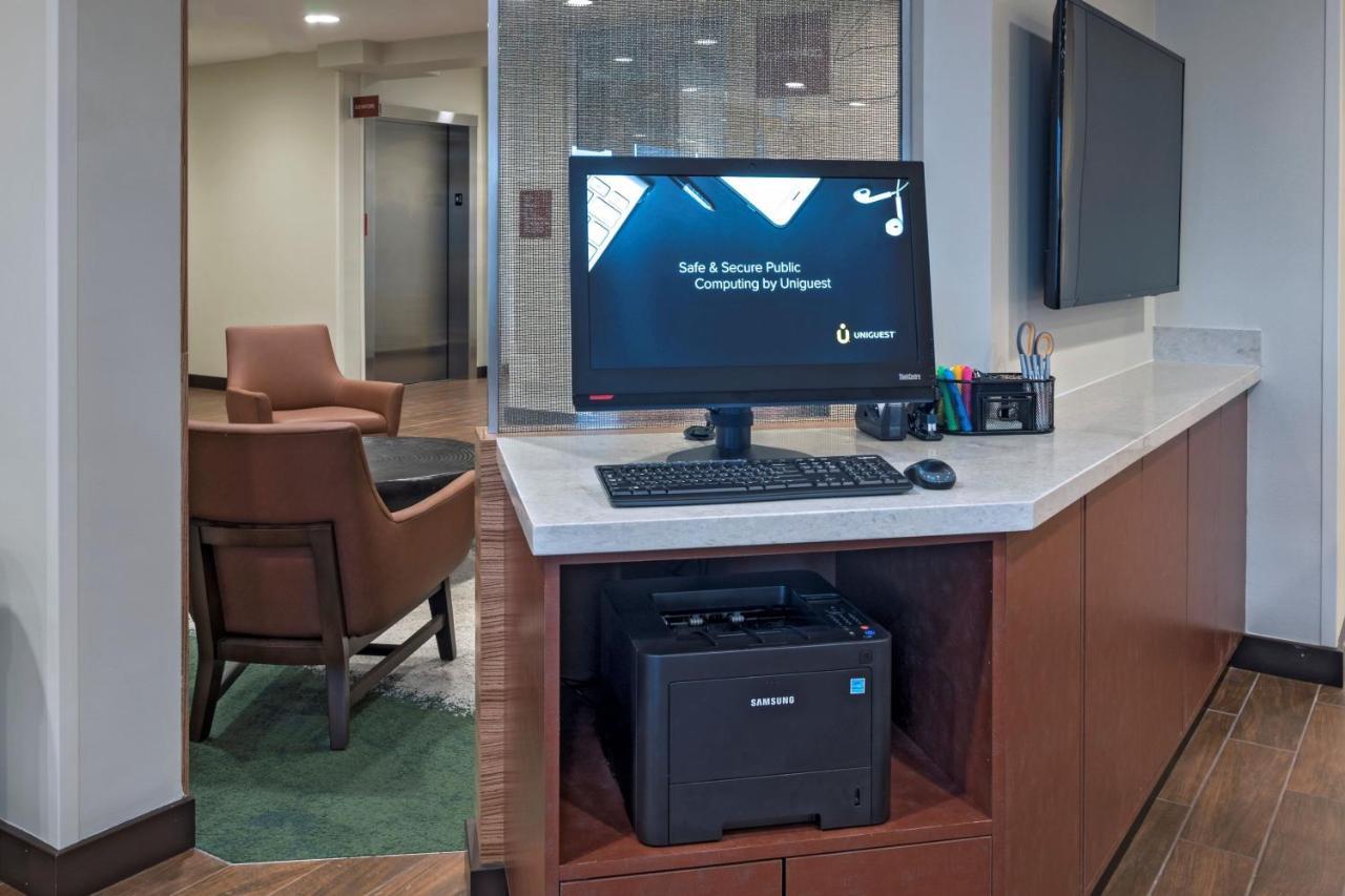 Towneplace Suites By Marriott Tacoma Lakewood Extérieur photo