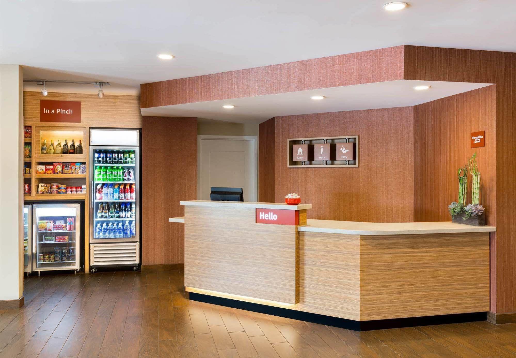 Towneplace Suites By Marriott Tacoma Lakewood Extérieur photo